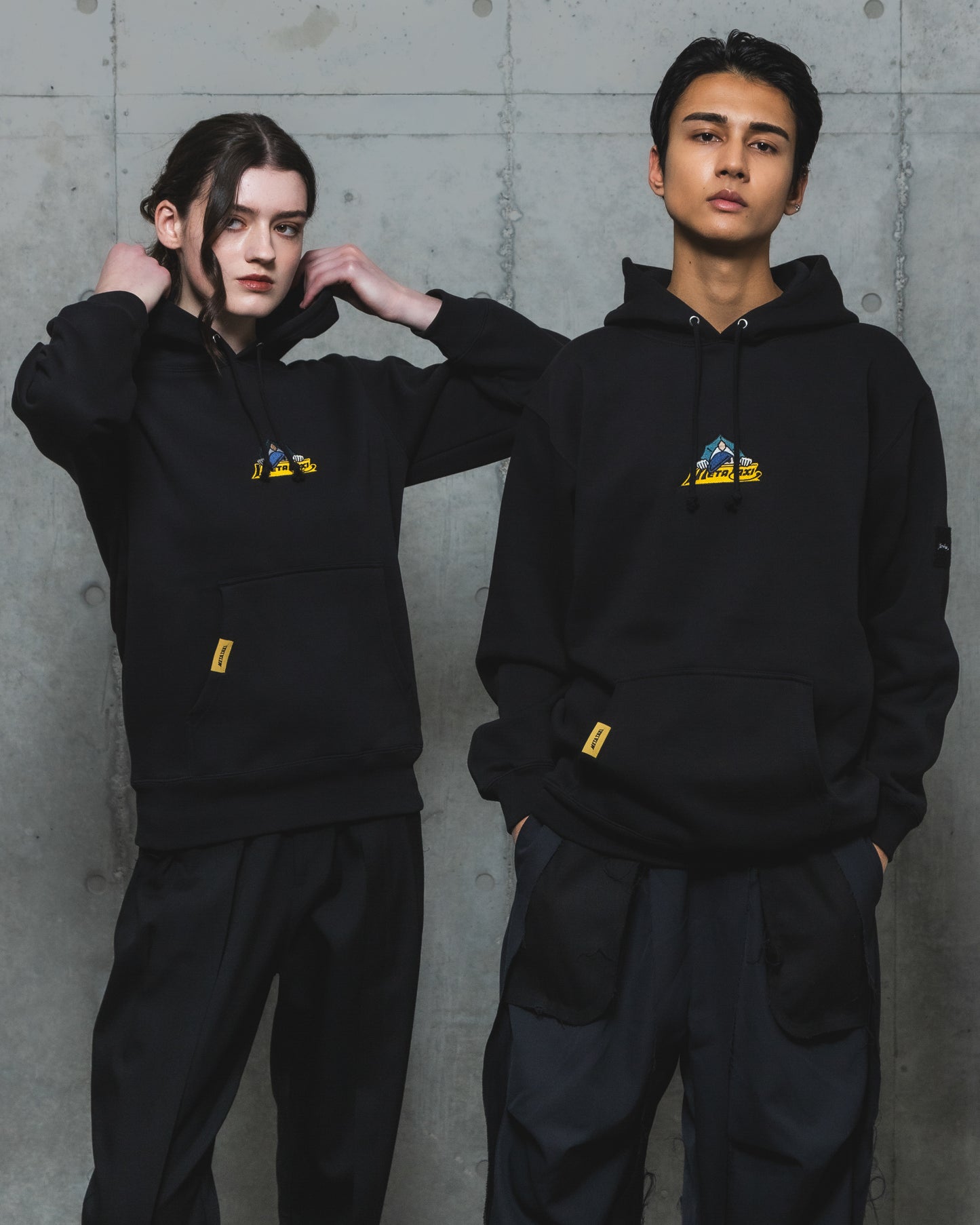 ドライバーフーディー ブラック×オレンジ