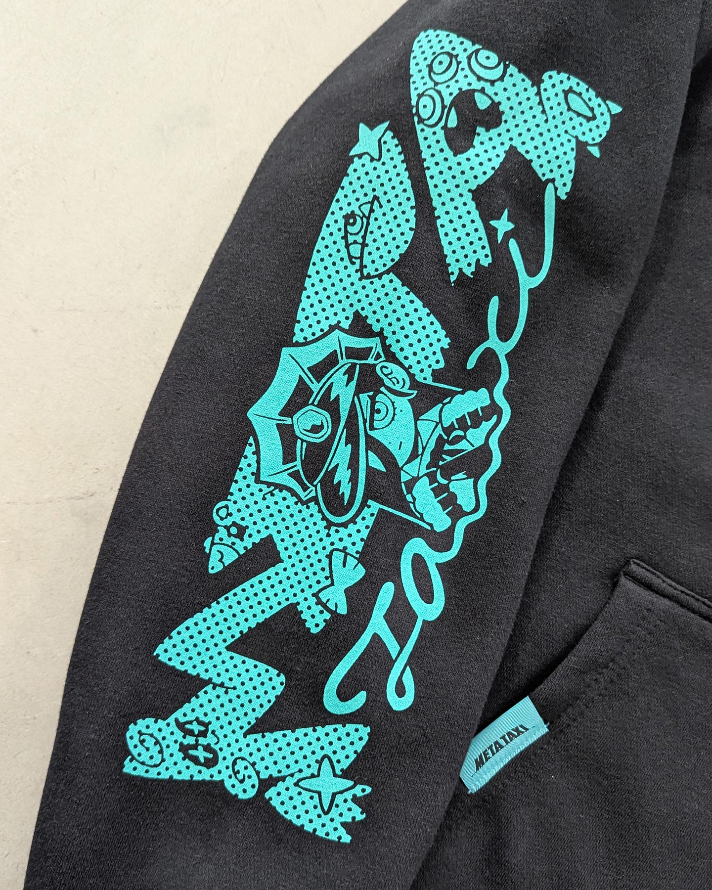 スドウ創太コラボ ドライバーフーディー（ブラック）【Mimic Sleeve】