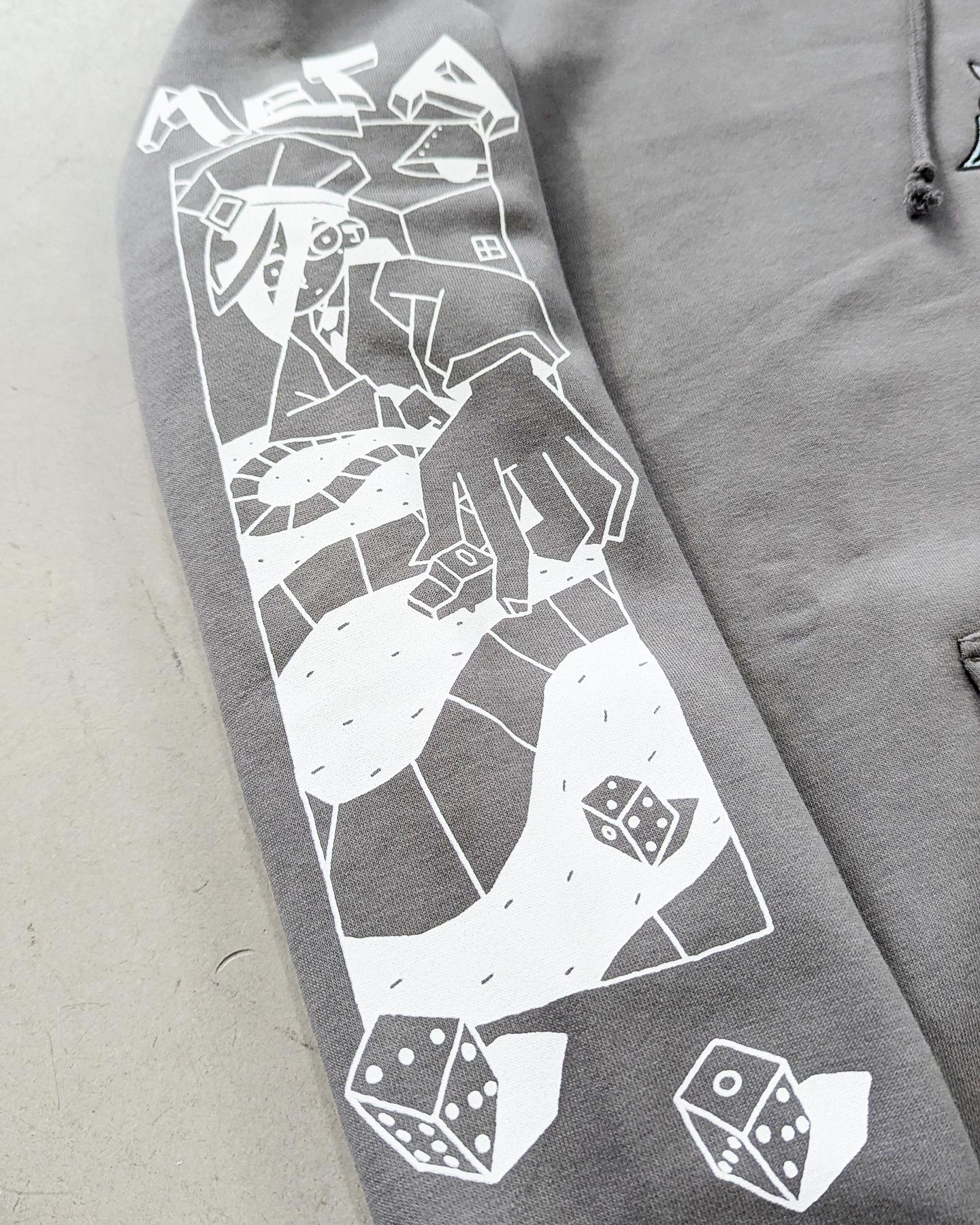 ohutonコラボ アバターフーディー （グレー）【Mimic Sleeve】