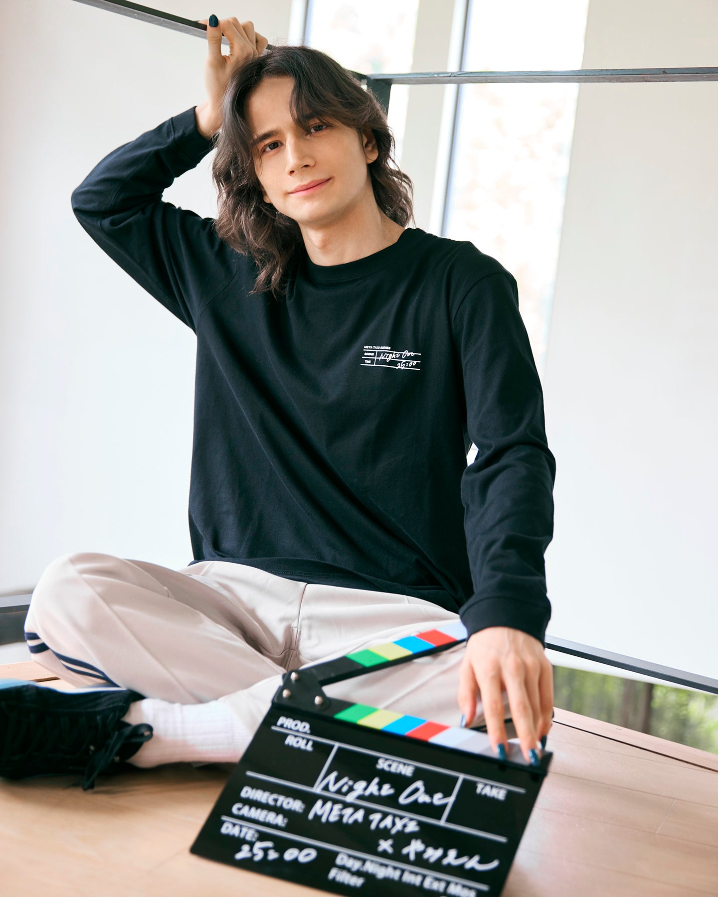 シーンTシャツ「Night Out」